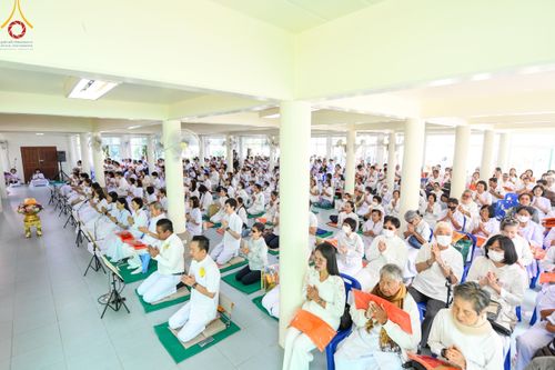 ภาพ No.189601:พิธีทอดผ้าป่าทำนุบำรุงศาสนสถาน ในโครงการธรรมยาตรา กตัญญูบูชา มหาปูชนียาจารย์ พระมงคลเทพมุนี(สด จนฺทสโร) พระผู้ปราบมาร อนุสรณ์สถาน 7 แห่ง ปีที่ 13 ณ วัดสองพี่น้อง ต.ต้นตาล อ.สองพี่น้อง จ.สุพรรณบุรี วันที่ 5 มกราคม พ.ศ. 2568