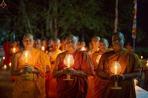ภาพ No.229984:วันที่ 4 และ 12 พฤษภาคม พ.ศ. 2568 พิธีจุดวิสาขประทีป ถวายเป็นพุทธบูชา ณ วัดสุภัทรารามา มหาวิหาร เมืองบาดุลลา ประเทศศรีลังกา