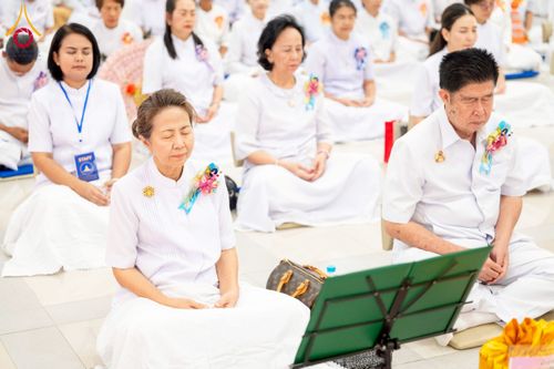 ภาพ No.274972:วันอาทิตย์ที่ 30 พฤศจิกายน พ.ศ. 2568 พิธีทอดผ้าป่า "สร้างองค์พระเจดีย์เพื่อสร้างสันติภาพโลก" ณ ศูนย์ปฏิบัติธรรมระยอง (บ้านช่องลม)