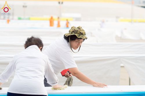 ภาพ No.217765:วันที่ 10-14 เมษายน พ.ศ. 2568 เจ้าหน้าที่อาสาสมัคร เตรียมงานวันคุ้มครองโลก ชุดที่ 2 วัดพระธรรมกาย จ.ปทุมธานี