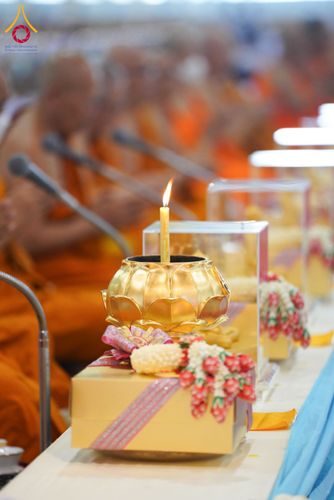 ภาพ No.59975:พิธีเจริญพระพุทธมนต์ "ฉลองอายุวัฒนมงคล 80 ปี หลวงพ่อธัมมชโย" พิธีถวายไทยธรรม คณะสงฆ์ 10,000 กว่าวัดทั่วประเทศ ในวันคุ้มครองโลก วันจันทร์ที่ 22 เมษายน พ.ศ. 2567 ณ สภาธรรมกายสากล วัดพระธรรมกาย จ.ปทุมธานี