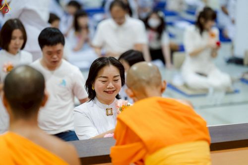 ภาพ No.228246:วันอาทิตย์ที่ 1 มิถุนายน พ.ศ.2568 พิธีถวายมหาสังฆทานพระ 100 รูป สโมสรซุปเปอร์คิดส์ ปีที่ 6 ณ ห้อง SPD 8 สภาธรรมกายสากล วัดพระธรรมกาย