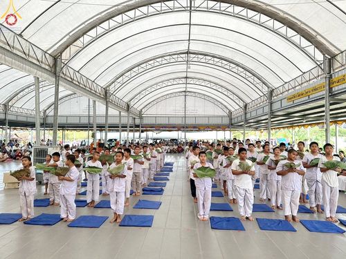 ภาพ No.133283:กิจวัตรกิจกรรมการฝึกตัวก่อนบวช และพิธีตัดปอยผมธรรมทายาท ณ ศูนย์ปฏิบัติธรรมและอบรมเยาวชนเมืองยะลา วันที่ 1-2 เมษายน พ.ศ. 2567