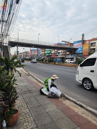 ภาพ No.119705:V.19 แกล้วกล้า การเตรียมงาน เก็บงาน การรับบุญของเจ้าหน้าที่หน่วยงานต่างๆ เพื่อโครงการธรรมยาตรา กตัญญูบูชามหาปูชนียาจารย์ พระมงคลเทพมุนี (สด จนฺทสโร) พระผู้ปราบมาร อนุสรณ์สถาน 7 แห่ง ปีที่ 12 ระหว่างวันที่ 2 - 31 มกราคม พ.ศ.2567