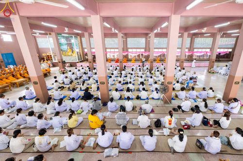 ภาพ No.189916:พิธีทอดผ้าป่าทำนุบำรุงศาสนสถาน ณ วัดอัมพวัน ต.สองพี่น้อง อ.สองพี่น้อง จ.สุพรรณบุรี ในโครงการธรรมยาตรา กตัญญูบูชา มหาปูชนียาจารย์ พระมงคลเทพมุนี(สด จนฺทสโร) พระผู้ปราบมาร อนุสรณ์สถาน 7 แห่ง ปีที่ 13 วันที่ 5 มกราคม พ.ศ. 2568