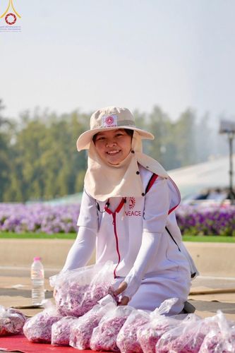 ภาพ No.208110:V.55 สารพัดV สารพัดดี ที่วัดพระธรรมกาย ในโครงการธรรมยาตรา กตัญญูบูชา มหาปูชนียาจารย์ พระมงคลเทพมุนี (สด จนฺทสโร) พระผู้ปราบมาร อนุสรณ์สถาน 7 แห่ง ปีที่ 13 ระหว่างวันที่ 2-31 มกราคม พ.ศ. 2568