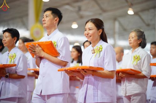 ภาพ No.150124:พิธีทอดผ้าป่าสมทบกฐินวัดพระธรรมกาย และสมทบกฐิน 30,000 วัดทั่วไทย ครั้งที่ 1 เนื่องในวันธรรมชัย 27 สิงหาคม พ.ศ.2567 ณ สภาธรรมกายสากล วัดพระธรรมกาย