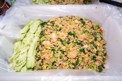 ภาพ No.292657:วันที่ 12 มกราคม พ.ศ. 2569 พิธีถวายภัตตาหารเป็นสังฆทาน แด่พระธรรมยาตรา ณ อนุสรณ์สถานมหาวิหารพระมงคลเทพมุนี (โลตัสแลนด์) อ.สองพี่น้อง จ.สุพรรณบุรี ในโครงการธรรมยาตรา กตัญญูบูชา มหาปูชนียาจารย์ พระมงคลเทพมุนี(สด จนฺทสโร) พระผู้ปราบมาร อนุสรณ์สถาน 7 แห่ง ปี