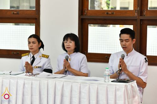ภาพ No.344219:วันที่ 12 สิงหาคม พ.ศ. 2569  พสกนิกรชาวอำเภอคลองหลวง พร้อมใจร่วมพิธีสวดพระพุทธมนต์และทำบุญตักบาตรถวายพระราชกุศล เนื่องในวันคล้ายวันพระราชสมภพ สมเด็จพระบรมราชชนนีพันปีหลวง และวันแม่แห่งชาติ 12 สิงหาคม 2569