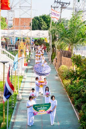 ภาพ No.291918:วันที่ 9 มกราคม พ.ศ. 2569 พิธีทอดผ้าป่าทำนุบำรุงศาสนสถาน ณ วัดศรีเมือง จ.สมุทรสาคร ในโครงการธรรมยาตรา กตัญญูบูชา มหาปูชนียาจารย์ พระมงคลเทพมุนี(สด จนฺทสโร) พระผู้ปราบมาร อนุสรณ์สถาน 7 แห่ง ปีที่ 14