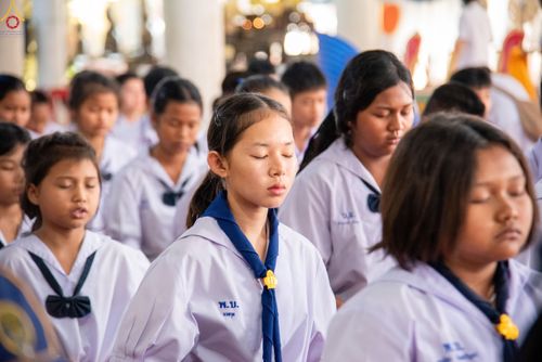 ภาพ No.301304:วันที่ 22 มกราคม พ.ศ. 2569 พิธีทอดผ้าป่าทำนุบำรุงศาสนสถาน ณ วัดใหม่พิบูลย์ผล อ.สองพี่น้อง จ.สุพรรณบุรี ในโครงการธรรมยาตรา กตัญญูบูชา มหาปูชนียาจารย์ พระมงคลเทพมุนี(สด จนฺทสโร) พระผู้ปราบมาร อนุสรณ์สถาน 7 แห่ง ปีที่ 14