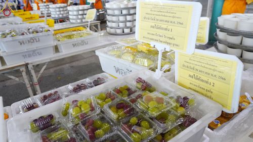 ภาพ No.75047:พิธีถวายภัตตาหารเป็นสังฆทาน แด่คณะพระธรรมยาตราฯ ในโครงการธรรมยาตรากตัญญูบูชา มหาปูชนียาจารย์ พระมงคลเทพมุนี(สด จนฺทสโร) พระผู้ปราบมาร อนุสรณ์สถาน 7 แห่ง ปีที่ 11 วันที่ 30 มกราคม พ.ศ. 2566