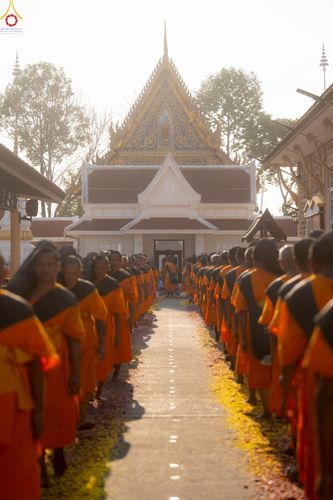 ภาพ No.295354:วันที่ 16 มกราคม พ.ศ. 2569 พิธีต้อนรับพระธรรมยาตรา อนุสรณ์สถานลำดับที่ 4 (ภาพชุดที่ 2) สถานที่เกิดด้วยกายธรรม ณ วัดโบสถ์บน ต.บางคูเวียง จ.นนทบุรี ในโครงการธรรมยาตรา กตัญญูบูชา มหาปูชนียาจารย์ พระมงคลเทพมุนี(สด จนฺทสโร) พระผู้ปราบมาร อนุสรณ์สถาน 7 แห่ง ปี