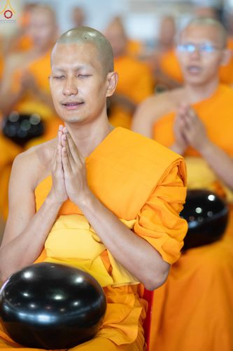 ภาพ No.345350:วันพฤหัสบดีที่ 27 สิงหาคม พ.ศ.2569 พิธีตักบาตรในวันธรรมชัย ณ สภาธรรมกายสากล วัดพระธรรมกาย ปทุมธานี