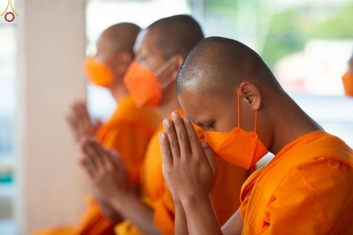 ภาพ No.74340:พุทธบุตรธรรมยาตรา ปฏิบัติธรรมและบันทึกภาพประวัติศาสตร์ ในโครงการธรรมยาตรากตัญญูบูชา มหาปูชนียาจารย์ พระมงคลเทพมุนี(สด จนฺทสโร) พระผู้ปราบมาร อนุสรณ์สถาน 7 แห่ง ปีที่ 11 ณ อนุสรณ์สถานลำดับที่ 6 สถานที่ค้นคว้าและเผยแผ่วิชาธรรมกาย วัดปากน้ำภาษีเจริญ กรุงเทพ