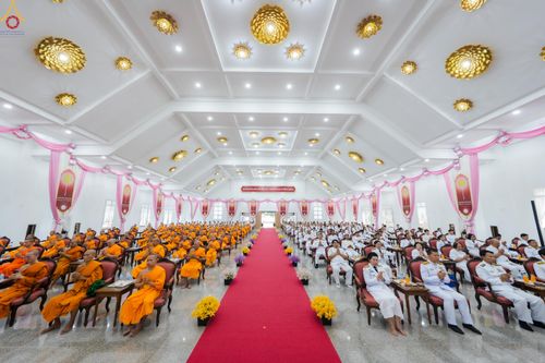 ภาพ No.331846:วันพฤหัสบดีที่ 4 มิถุนายน พ.ศ.2569 พิธีต้อนรับเปรียญธรรม 9 ประโยค และเปรียญธรรม 6 ประโยค  ณ อาคารธรรมสภา วัดบ้านขุน ต.บ่อหลวง อ.ฮอด จ.เชียงใหม่