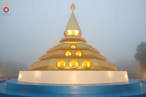 ภาพ No.298066:วันเสาร์ที่ 17 มกราคม พ.ศ. 2569 พิธีบรรพชาอุปสมบท โครงการอุปสมบทหมู่ บูชาธรรมครบ 117 ปี คุณยายอาจารย์มหารัตนอุบาสิกาจันทร์ ขนนกยูง  ณ อุโบสถพระไตรปิฎก วัดพระธรรมกาย