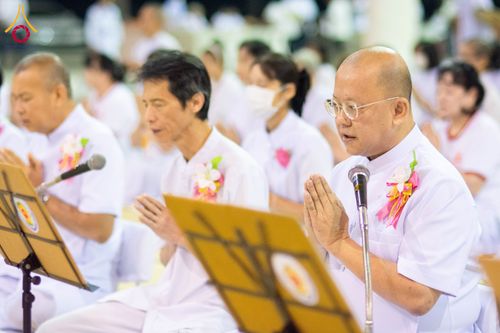 ภาพ No.121212:พิธีถวายภัตตาหารเป็นสังฆทาน แด่คณะพระธรรมยาตราฯ ในโครงการธรรมยาตรากตัญญูบูชา มหาปูชนียาจารย์ พระมงคลเทพมุนี(สด จนฺทสโร) พระผู้ปราบมาร อนุสรณ์สถาน 7 แห่ง ปีที่ 12 วันที่ 30 มกราคม พ.ศ. 2567 ณ สภาธรรมกายสากล วัดพระธรรมกาย