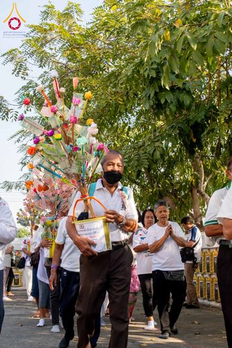 ภาพ No.305120:วันที่ 28 มกราคม พ.ศ. 2569 พิธีทอดผ้าป่าทำนุบำรุงศาสนสถาน ณ วัดเกิดการอุดม อ.คลองหลวง จ.ปทุมธานี ในโครงการธรรมยาตรา กตัญญูบูชา มหาปูชนียาจารย์ พระมงคลเทพมุนี(สด จนฺทสโร) พระผู้ปราบมาร อนุสรณ์สถาน 7 แห่ง ปีที่ 14