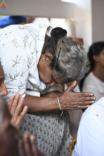 ภาพ No.278752:วันที่ 30 ตุลาคม 2568  กฐินสมทบวัดต่างประเทศ โดยคณะศิษยานุศิษย์  บูชาธรรม 81 ปี หลวงพ่อธัมมชโย  ณ วัดศรีโพธินันทะ ประเทศศรีลังกา