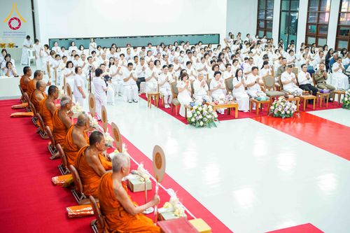 ภาพ No.316266:วันเสาร์ที่ 28 มีนาคม พ.ศ. 2569 พิธีบำเพ็ญกุศล คุณพ่อณรงค์ จินตมากุล  สิริอายุ 99 ปี 11 เดือน โยมบิดา พระครูปลัดรัตนวีรวัฒน์ (รังสฤษดิ์ อิทฺธิจินตโก) ที่ปรึกษาเจ้าคณะจังหวัดปทุมธานี เจ้าอาวาสวัดพระธรรมกาย  ณ ห้องปลูกศรัทธา 2 วัดพระธรรมกาย ปทุมธานี