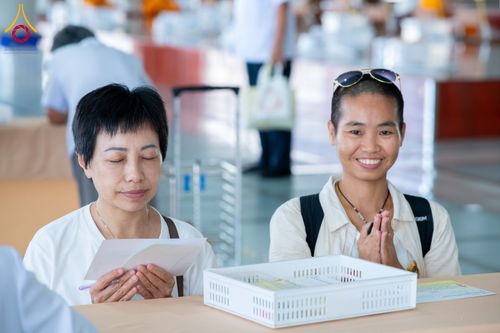 ภาพ No.307272:วันจันทร์ที่ 2  กุมภาพันธ์ พ.ศ. 2569 พิธีบุพเปตพลี ครั้งที 177 วันพระขึ้น 15 ค่ำ เดือน 3 ณ หอฉันคุณยายอาจารย์ วัดพระธรรมกาย จ.ปทุมธานี