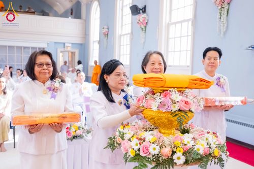 ภาพ No.318959:วันที่ 29 มีนาคม พ.ศ.2569 พิธีทอดผ้าป่าวัดพระธรรมกาย 20 ศูนย์สาขา และการประชุมภาคพื้นอเมริกา ไตรมาสที่ 1/2569 วัดพระธรรมกายชิคาโก ประเทศสหรัฐอเมริกา