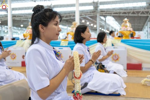 ภาพ No.85150:บรรยากาศการต้อนรับพระสังฆาธิการทั่วประเทศ และพิธีบูชาข้าวพระในวันสมาธิโลก วันอาทิตย์ต้นเดือนที่ 6 สิงหาคม พ.ศ. 2566 ณ สภาธรรมกายสากล วัดพระธรรมกาย