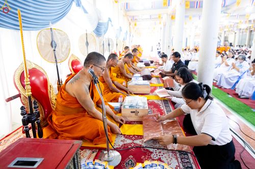 ภาพ No.301295:วันที่ 22 มกราคม พ.ศ. 2569 พิธีทอดผ้าป่าทำนุบำรุงศาสนสถาน ณ วัดใหม่พิบูลย์ผล อ.สองพี่น้อง จ.สุพรรณบุรี ในโครงการธรรมยาตรา กตัญญูบูชา มหาปูชนียาจารย์ พระมงคลเทพมุนี(สด จนฺทสโร) พระผู้ปราบมาร อนุสรณ์สถาน 7 แห่ง ปีที่ 14