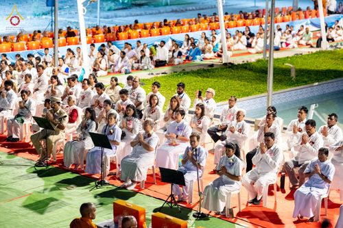 ภาพ No.321699:วันที่ 12 เมษายน พ.ศ.2569 วัดพระธรรมกาย ร่วมกับพุทธสภาแห่งอินเดีย ถวายมหาสังฆทาน 135 วัด ดร.ภีมราว รามชี อัมเบดการ์ (Dr. B.R. Ambedkar) รัฐบุรุษผู้ฟื้นฟูพระพุทธศาสนา ณ วัดพุทธสันติวันธรรมชัย เมืองนาคปูร์ รัฐมหาราษฏระ สาธารณรัฐอินเดีย