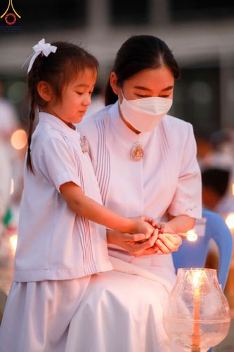 ภาพ No.122126:พิธีจุดประทีปถวายเป็นพุทธบูชา และบูชาธรรมมหาปูชนียาจารย์ พระมงคลเทพมุนี(สด จนฺทสโร) ในโครงการธรรมยาตรา กตัญญูบูชา มหาปูชนียาจารย์ พระมงคลเทพมุนี(สด จนฺทสโร) พระผู้ปราบมาร อนุสรณ์สถาน 7 แห่ง ปีที่ 12 วันที่ 31 มกราคม พ.ศ. 2567 ณ วัดพระธรรมกาย จ.ปทุมธานี