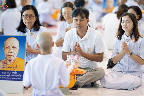 ภาพ No.215103:วันเสาร์ที่ 5 เมษายน พ.ศ. 2568 พิธีเวียนประทักษิณรอบพระมหาธรรมกายเจดีย์  พิธีวันทาเจดีย์ พิธีขอขมาและมอบผ้าไตร ในโครงการบรรพชาสามเณรฟื้นฟูพระพุทธศาสนาทั่วไทย , โครงการหน่อแก้วเปรียญธรรม รุ่นที่ 13 ,  โครงการสามเณรยุวธรรมทายาท รุ่นที่ 33 , โครงการสามเณรมั