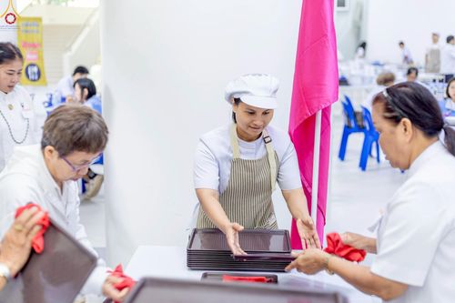 ภาพ No.243404:วันที่ 23-31 สิงหาคม พ.ศ. 2568 เจ้าหน้าที่ทุกสถานะ ทุ่มเทจัดงาน สัมมนารวมใจผู้นำบุญ เพื่องานกฐินสามัคคีทั่วไทย 30,000 วัด บูชาธรรม 81 ปี หลวงพ่อธัมมชโย