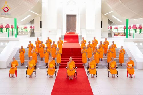 ภาพ No.256354:วันที่ 4 ตุลาคม พ.ศ. 2568 พิธีบรรพชาอุปสมบท  โครงการอุปสมบทหมู่บูชาธรรม 141 ปี  พระมงคลเทพมุนี (สด จนฺทสโร) ณ โบสถ์พระไตรปิฏก วัดพระธรรมกาย จ.ปทุมธานี