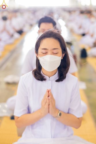 ภาพ No.86939:พิธีตักบาตร , พิธีบูชาข้าวพระ , พิธีจุดเทียนใจ ไฟนิรันดร์ อนันตชัย ในวันอาทิตย์ต้นเดือน 3 กันยายน พ.ศ. 2566 ณ วัดพระธรรมกาย