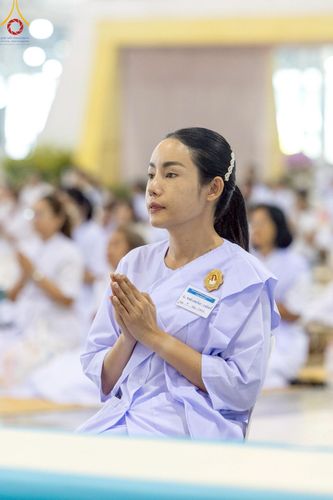 ภาพ No.222868:วันอาทิตย์ต้นเดือนที่ 4 พฤษภาคม พ.ศ. 2568 พิธีบูชาข้าวพระ ณ สภาธรรมกายสากล วัดพระธรรมกาย