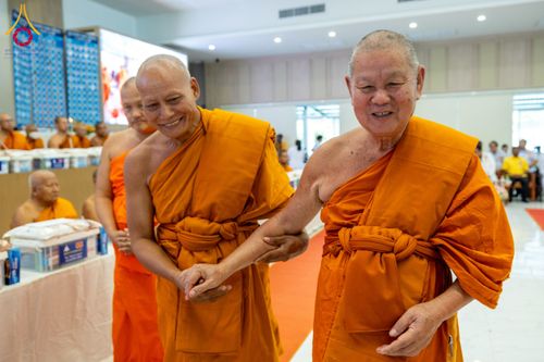 ภาพ No.212530:วันเสาร์ที่ 22 มีนาคม พ.ศ. 2568 พิธีถวายสังฆทานแด่คณะสงฆ์ 323 วัด ปีที่ 21 ครั้งที่ 175 พิธีมอบกองทุนหนุนแรงใจช่วยครูใต้ ปีที่ 18 ครั้งที่ 139 และพิธีทำบุญอุทิศส่วนกุศลให้ผู้วายชนม์ ณ ศูนย์ปฏิบัติธรรมภาคใต้ อำเภอบางกล่ำ จังหวัดสงขลา