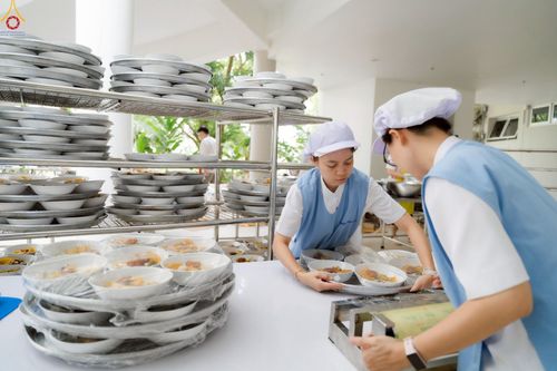 ภาพ No.243352:วันที่ 23-31 สิงหาคม พ.ศ. 2568 เจ้าหน้าที่ทุกสถานะ ทุ่มเทจัดงาน สัมมนารวมใจผู้นำบุญ เพื่องานกฐินสามัคคีทั่วไทย 30,000 วัด บูชาธรรม 81 ปี หลวงพ่อธัมมชโย