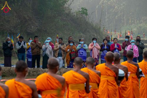 ภาพ No.131073:Photo Story ปฐมบรรพชาชาวพุทธมาร์มา Episode 4/5 วันที่ 13 กุมภาพันธ์พ.ศ. 2567 ณ วัดธัมจักร อรัญกุฏิ บังกลาเทศ