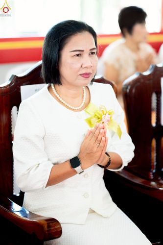 ภาพ No.234481:วันพฤหัสบดีที่ 24 กรกฎาคม พ.ศ. 2568 พิธีถวายสังฆทานแก่คณะสงฆ์ 323 วัด , พิธีมอบกองทุนหนุนแรงใจช่วยครูใต้ , พิธีทำบุญส่วนกุศลแด่ผู้วายชนม์ ในเหตุการณ์ความไม่สงบ 4 จังหวัด ชายแดนภาคใต้ (ปัตตานี , ยะลา , นราธิวาส , สงขลา) ปีที่ 21 ครั้งที่ 179 ณ วัดเวฬุวัน 