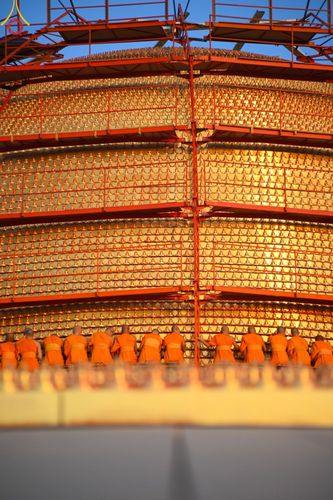 ภาพ No.194596:พิธีปฐมเริ่มสุวรรณรังสรรค์มหาธรรมกายเจดีย์ วันจันทร์ที่ 13 มกราคม พ.ศ. 2568 ณ มหาธรรมกายเจดีย์ วัดพระธรรมกาย จ.ปทุมธานี