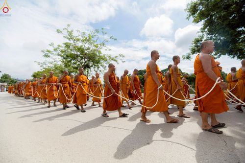 ภาพ No.239275:วันอาทิตย์ที่ 17 สิงหาคม พ.ศ. 2568 พิธีอัญเชิญรูปเหมือนพระมงคลเทพมุนี (สด จันทสโร) ณ ศาลากลางจังหวัดเลย ถึงลานพญานาค สวนสาธารณะกุดป่อง อ.เมือง จ.เลย