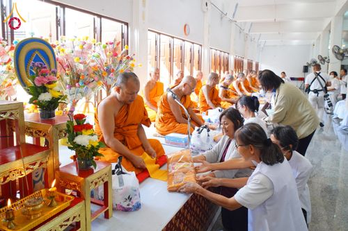 ภาพ No.204734:พิธีทอดผ้าป่าทำนุบำรุงศาสนสถาน ณ วัดเกิดการอุดม ตำบลคลองสาม อำเภอคลองหลวง จังหวัดปทุมธานี ในโครงการธรรมยาตรา กตัญญูบูชา มหาปูชนียาจารย์ พระมงคลเทพมุนี(สด จนฺทสโร) พระผู้ปราบมาร อนุสรณ์สถาน 7 แห่ง ปีที่ 13 วันที่ 30 มกราคม พ.ศ. 2568