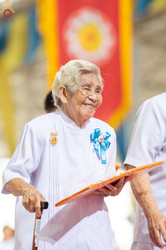 ภาพ No.154599:พิธีทอดผ้าป่าสมทบกฐินวัดพระธรรมกาย และสมทบกฐิน 30,000 วัดทั่วไทย ครั้งที่ 2 ณ สภาธรรมกายสากล วัดพระธรรมกาย วันอังคารที่ 17 กันยายน พ.ศ. 2567