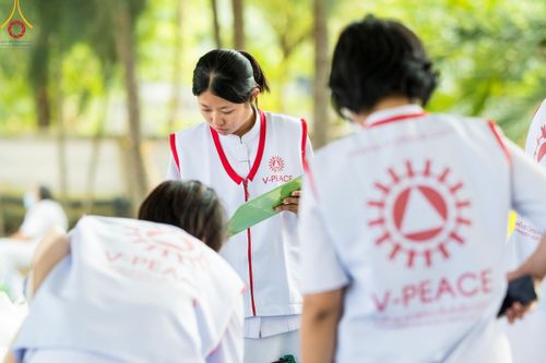 ภาพ No.110093:V.8 พลังทีม การเตรียมงาน เก็บงาน การรับบุญของเจ้าหน้าที่หน่วยงานต่างๆ เพื่อโครงการธรรมยาตรา กตัญญูบูชามหาปูชนียาจารย์ พระมงคลเทพมุนี (สด จนฺทสโร) พระผู้ปราบมาร อนุสรณ์สถาน 7 แห่ง ปีที่ 12 ระหว่างวันที่ 2 - 31 มกราคม พ.ศ.2567