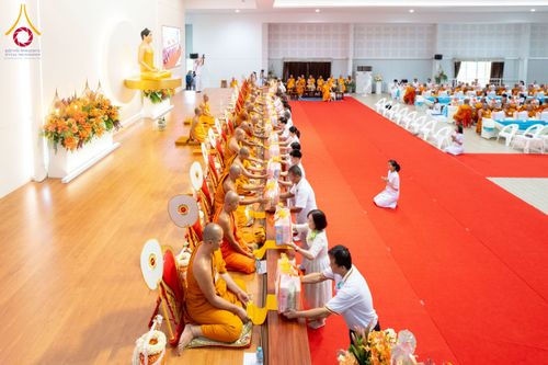 ภาพ No.238922:วันเสาร์ที่ 16 สิงหาคม พ.ศ. 2568 งานบุญประจำปี ครั้งที่ 20 พิธีทักษิณานุปทานแด่บรรพชน ตระกูลผ่องสวัสดิ์และหมู่ญาติที่ล่วงลับไปแล้ว ณ พระมหาเจดีย์ทัตตชีโว ศูนย์อบรมเยาวชนกาญจนบุรี