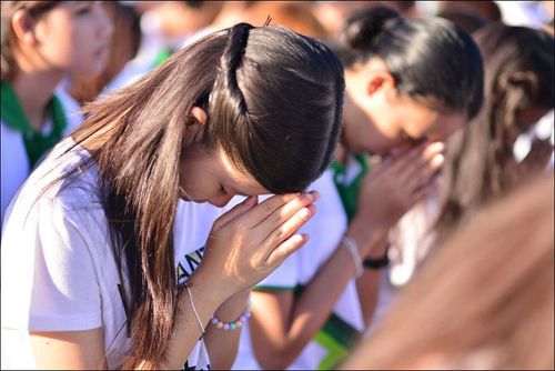 ภาพ No.8849:ประมวลภาพตักบาตรพระมหาวิทยาลัยเกษตรศาสตร์ พระ 1,173 รูป