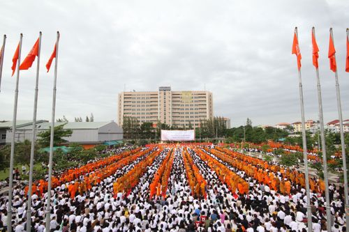 ภาพ No.2529:ตักบาตรลาดกระบัง