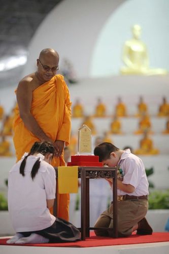 ภาพ No.8090:วันมาฆบูชา 2556 ณ วัดพระธรรมกาย