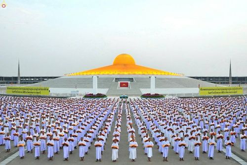 ภาพ No.16143:ประมวลภาพพิธีบรรพชาสามเณร 1 แสนรูป ภาคฤดูร้อน ประจำปี พ.ศ.2558